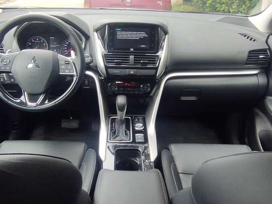MITSUBISHI-ECLIPSE CROSS-1.5 MIVEC TURBO GASOLINA HPE-S S-AWC CVT MITSUBISHI-ECLIPSE CROSS-2024