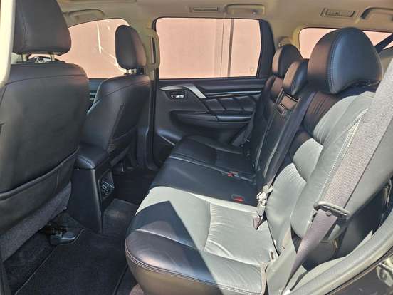 MITSUBISHI-PAJERO SPORT-2019