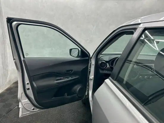 NISSAN-KICKS-2024
