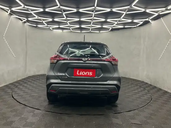 NISSAN-KICKS-2024