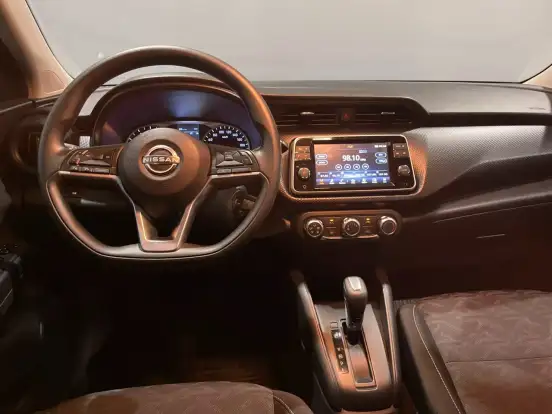 NISSAN-KICKS-2023