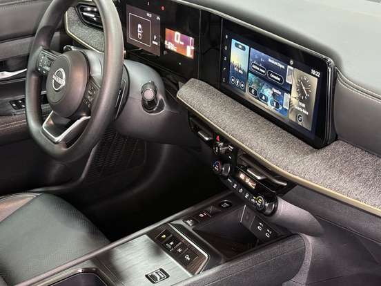 NISSAN-KICKS-2025