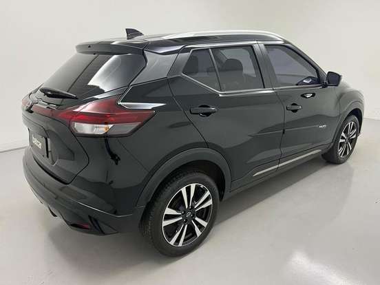 NISSAN-KICKS-2023