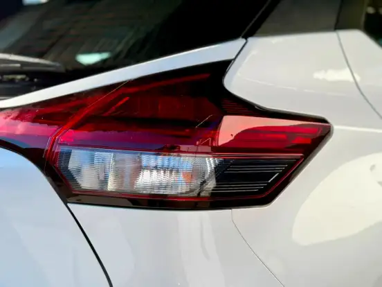NISSAN-KICKS PLAY-1.6 16V FLEXSTART SENSE XTRONIC NISSAN-KICKS PLAY-2025