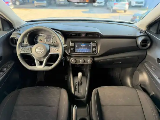 NISSAN-KICKS PLAY-2025