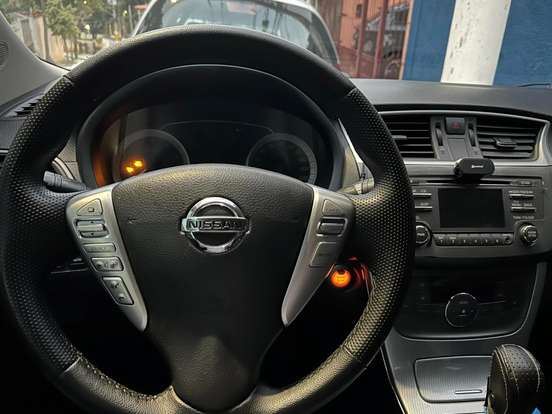 NISSAN-SENTRA-2.0 SV 16V FLEX 4P AUTOMÁTICO NISSAN-SENTRA-2014