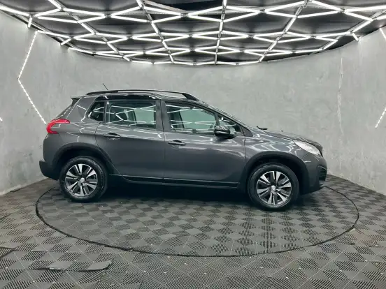 PEUGEOT-2008-2022