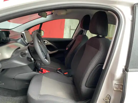 PEUGEOT-2008-1.6 16V FLEX ALLURE PACK 4P AUTOMÁTICO PEUGEOT-2008-2021