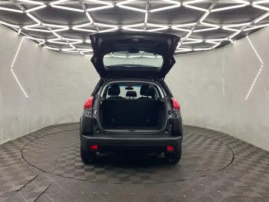 PEUGEOT-2008-2022