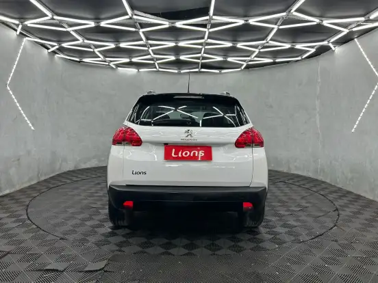 PEUGEOT-2008-2022