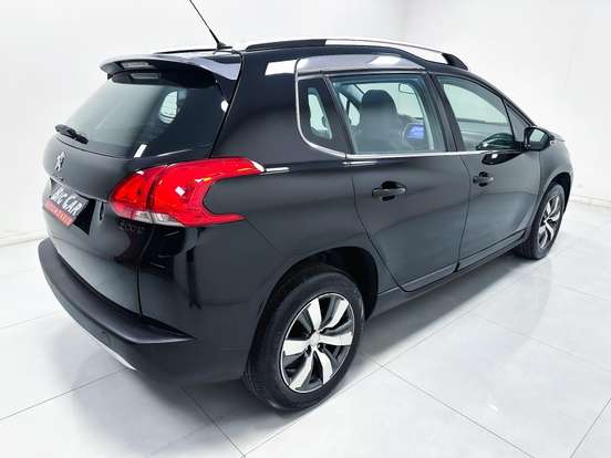 PEUGEOT-2008-2017