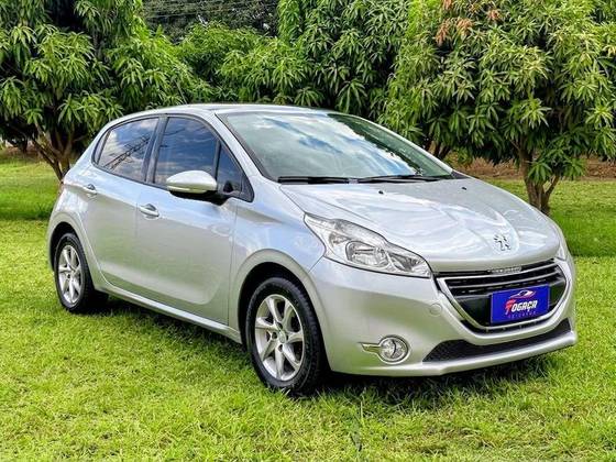 PEUGEOT 208 1.5 ALLURE 8V FLEX 4P MANUAL