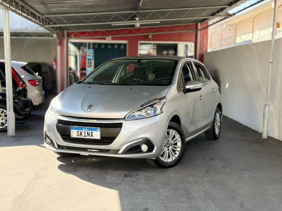 PEUGEOT 208 1.6 ACTIVE PACK 16V FLEX 4P AUTOMÁTICO