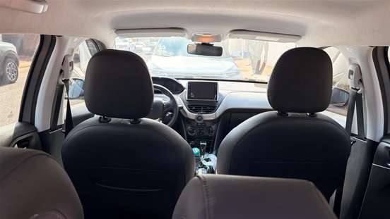 PEUGEOT-2008-2020