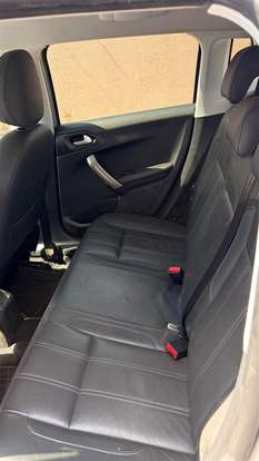PEUGEOT-2008-2020
