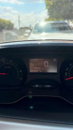 PEUGEOT-2008-2020