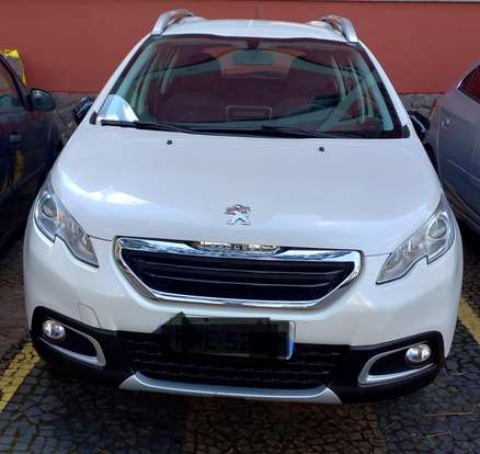 PEUGEOT-2008-2017