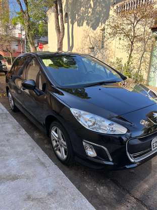 PEUGEOT-308-2012