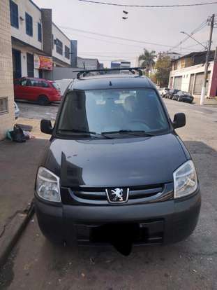 PEUGEOT-PARTNER-2017