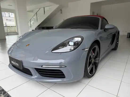 PORSCHE-718-2024