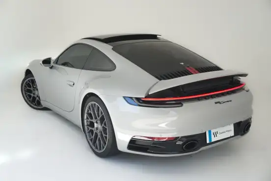 PORSCHE-911-2020