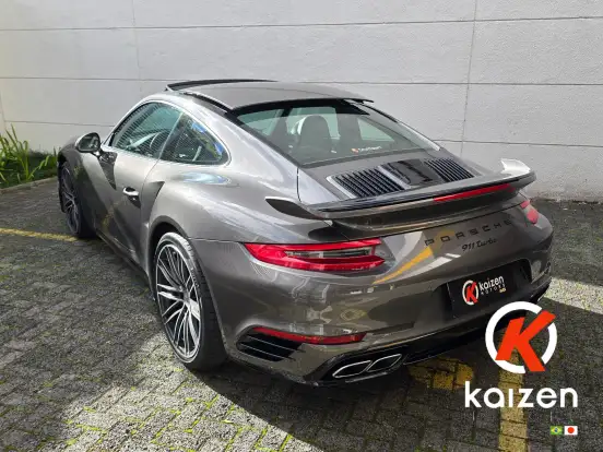 PORSCHE-911-2016