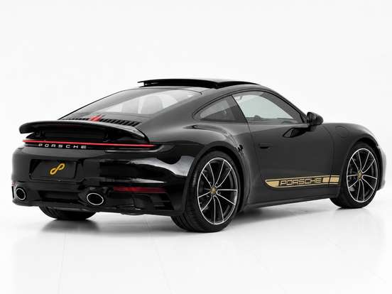 PORSCHE-911-2024