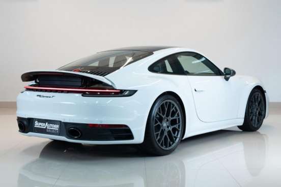PORSCHE-911-2024