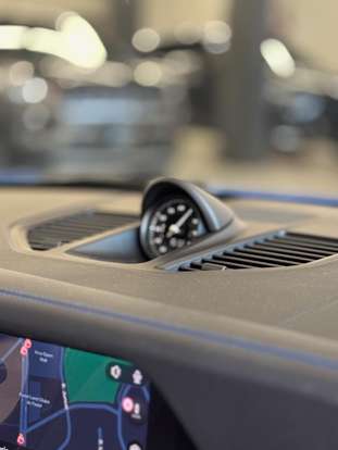 PORSCHE-911-2025