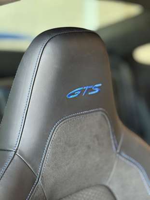 PORSCHE-911-2025