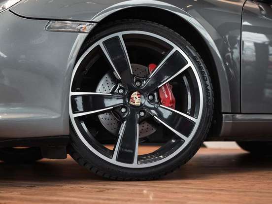 PORSCHE-BOXSTER-2009