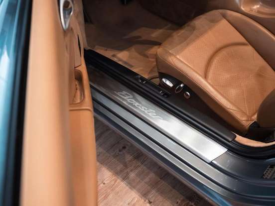 PORSCHE-BOXSTER-2009