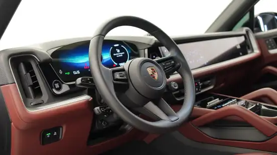 PORSCHE-CAYENNE-2025