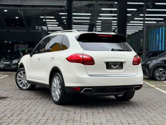 PORSCHE-CAYENNE-3.6 4X4 V6 24V GASOLINA 4P TIPTRONIC PORSCHE-CAYENNE-2011