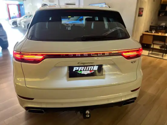 PORSCHE-CAYENNE-4.0 V8 E-HYBRID TURBO S AWD TIPTRONIC S PORSCHE-CAYENNE-2020