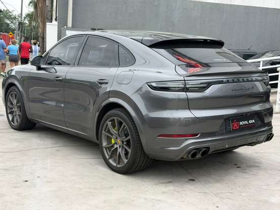 PORSCHE-CAYENNE-2019