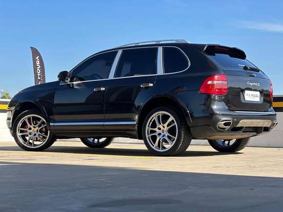 PORSCHE-CAYENNE-2008