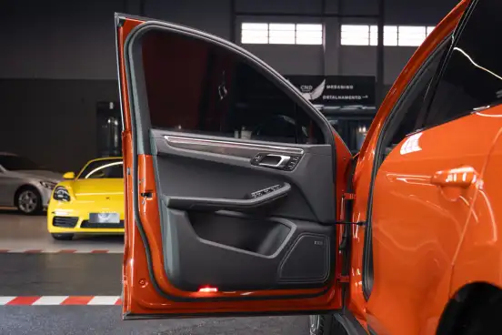 PORSCHE-MACAN-2022