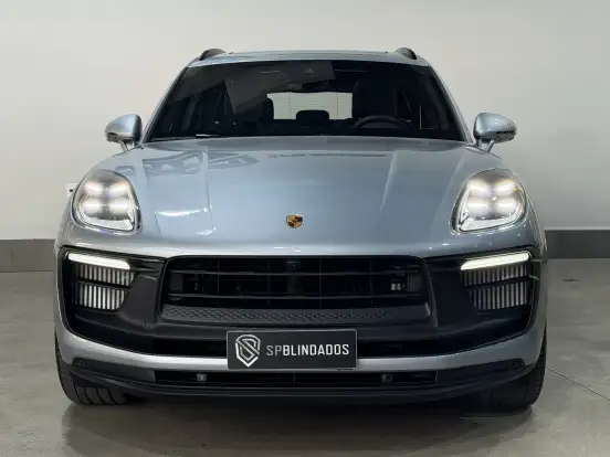 PORSCHE-MACAN-2026