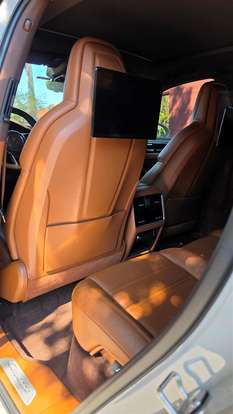 PORSCHE-CAYENNE-2023