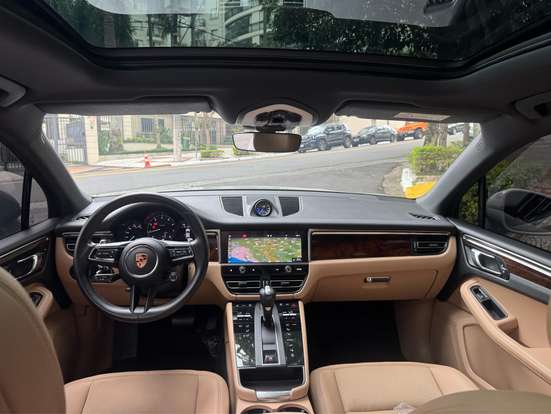 PORSCHE-MACAN-2024