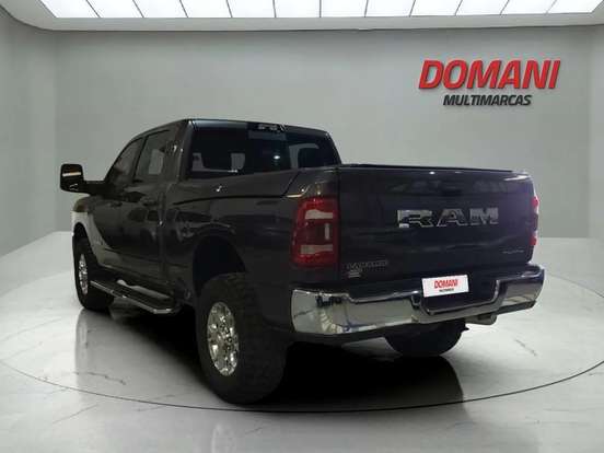 RAM-2500-6.7 I6 TURBO DIESEL LARAMIE CD 4X4 AUTOMÁTICO RAM-2500-2023