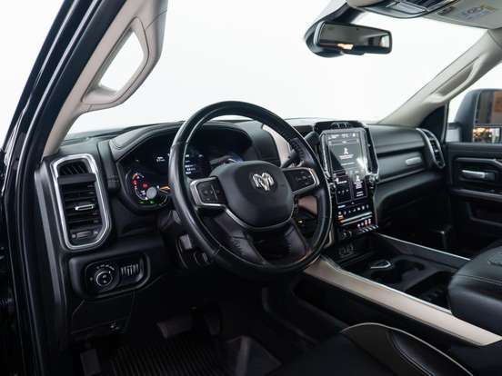 RAM-2500-6.7 I6 TURBO DIESEL LARAMIE CD 4X4 AUTOMÁTICO RAM-2500-2023