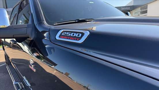 RAM-2500-6.7 I6 TURBO DIESEL LARAMIE CD 4X4 AUTOMÁTICO RAM-2500-2025