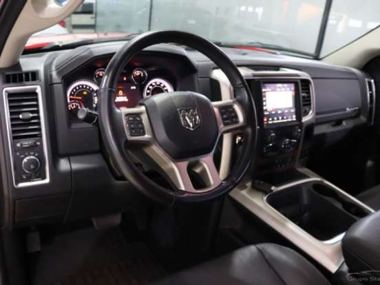 RAM-CLASSIC-5.7 V8 GASOLINA LARAMIE NIGHT EDITION CD 4X4 AUTOMÁTICO RAM-CLASSIC-2022