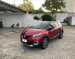 RENAULT CAPTUR 1.6 16V SCE FLEX BOSE X-TRONIC RENAULT CAPTUR 1.6 16V SCE FLEX BOSE X-TRONIC