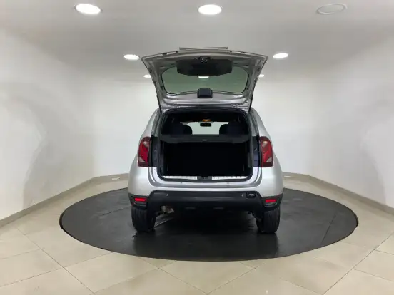 RENAULT-DUSTER-2016