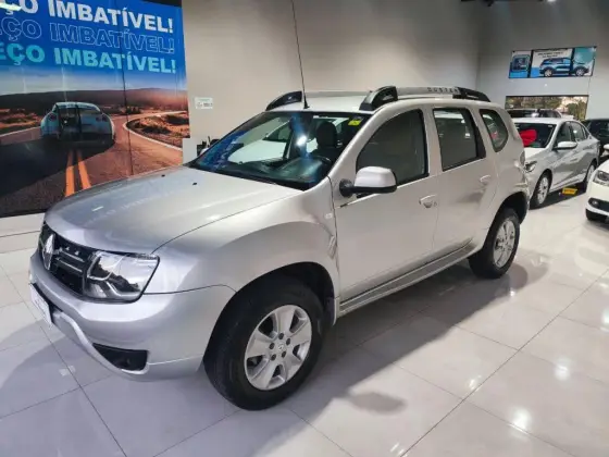 RENAULT DUSTER 2.0 DYNAMIQUE 4X2 16V FLEX 4P AUTOMÁTICO
