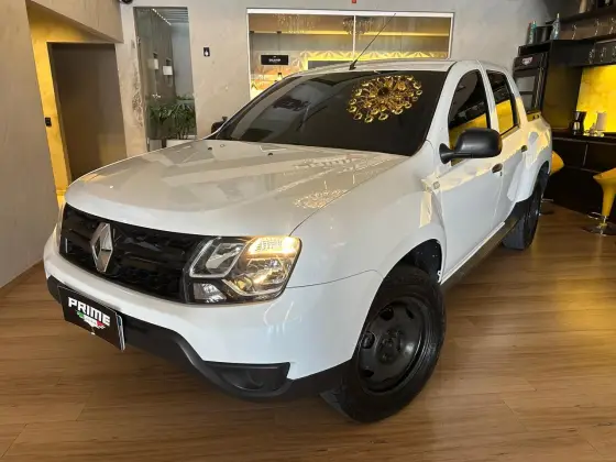 RENAULT DUSTER OROCH 1.6 16V SCE FLEX EXPRESS MANUAL RENAULT DUSTER OROCH 1.6 16V SCE FLEX EXPRESS MANUAL