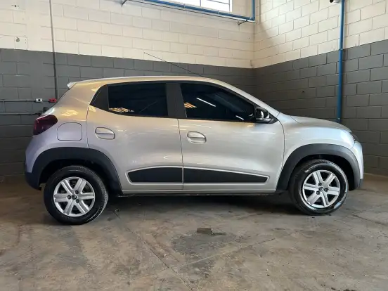 RENAULT-KWID-1.0 12V SCE FLEX INTENSE MANUAL RENAULT-KWID-2025